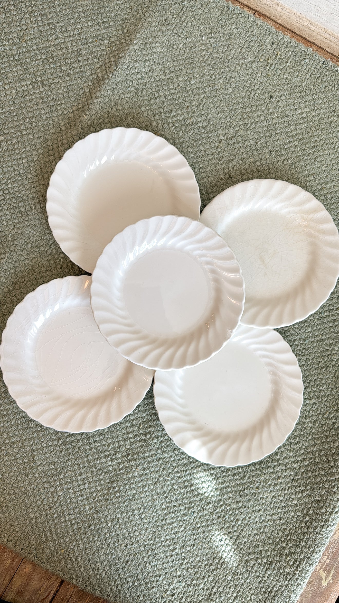 Set of 5 Johnson Bros. Bread and Butter Plate