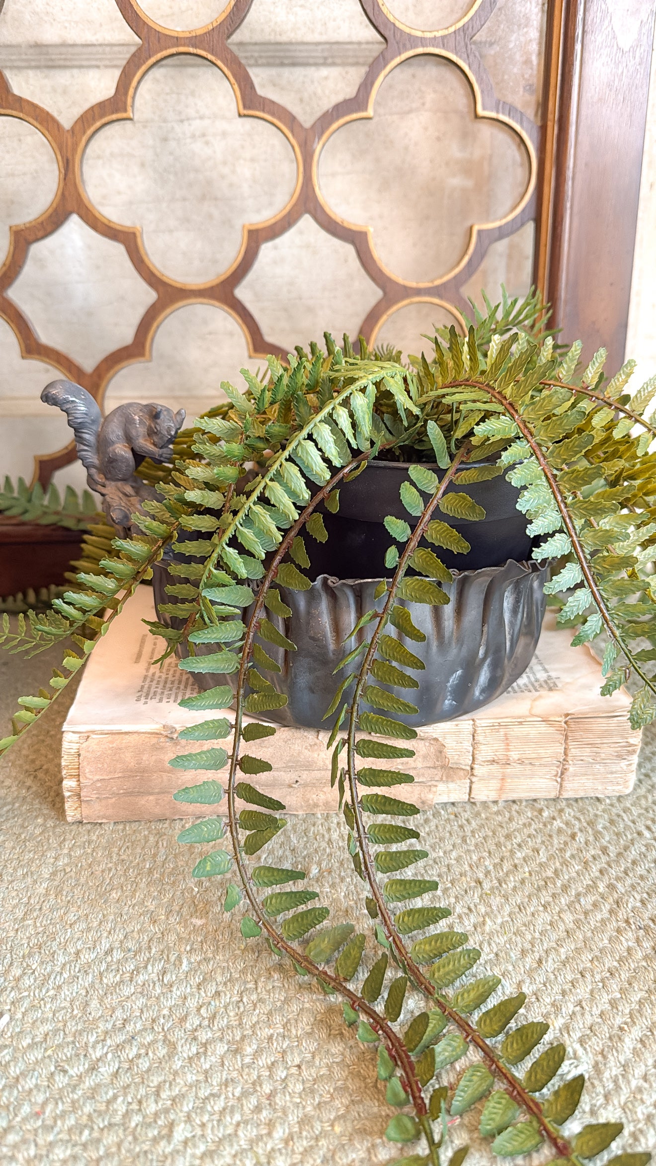 Vintage Silver Crinkle Edges Squirrel Bowl