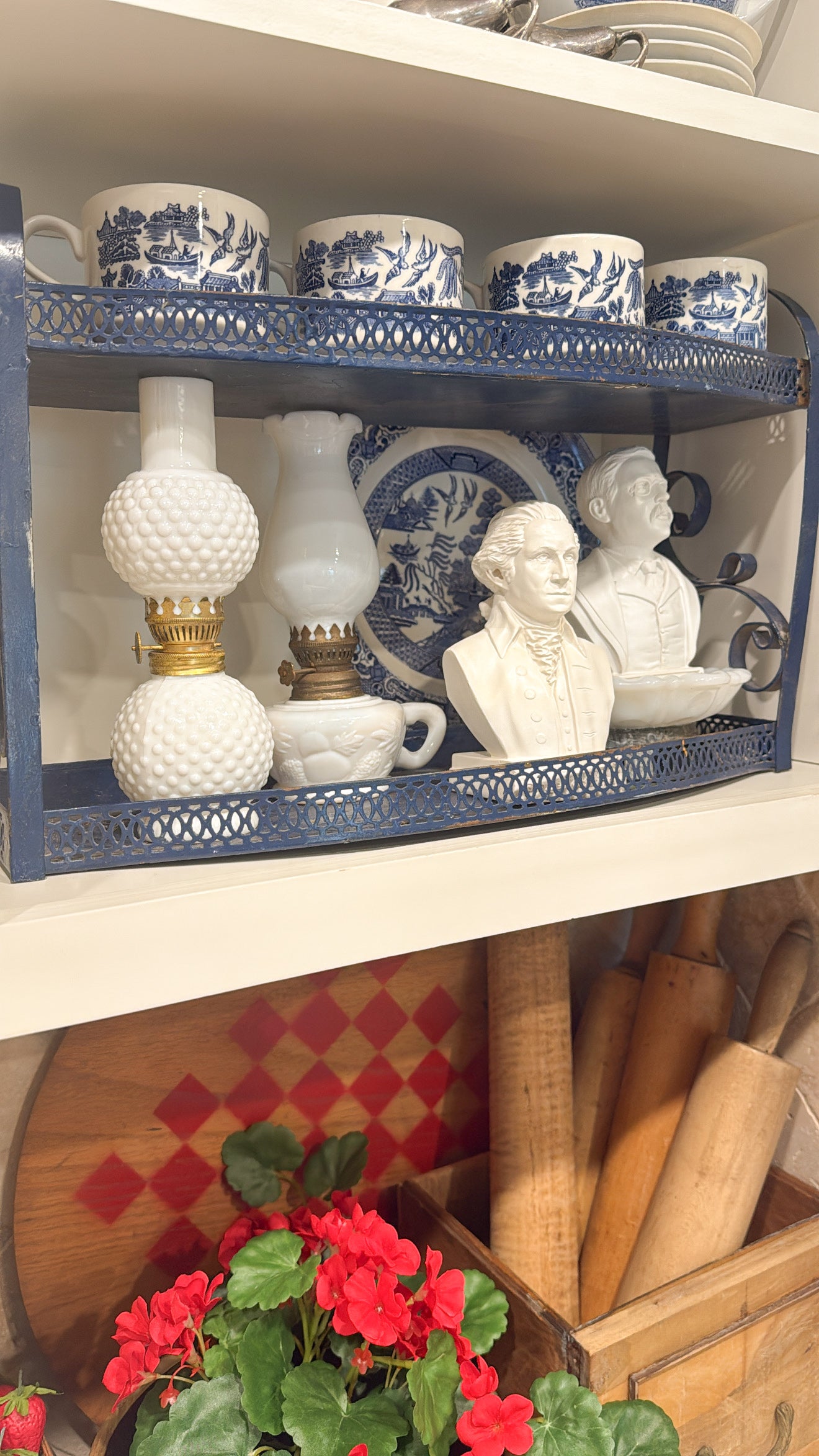 8" Tall Hobnail Oil Lamp