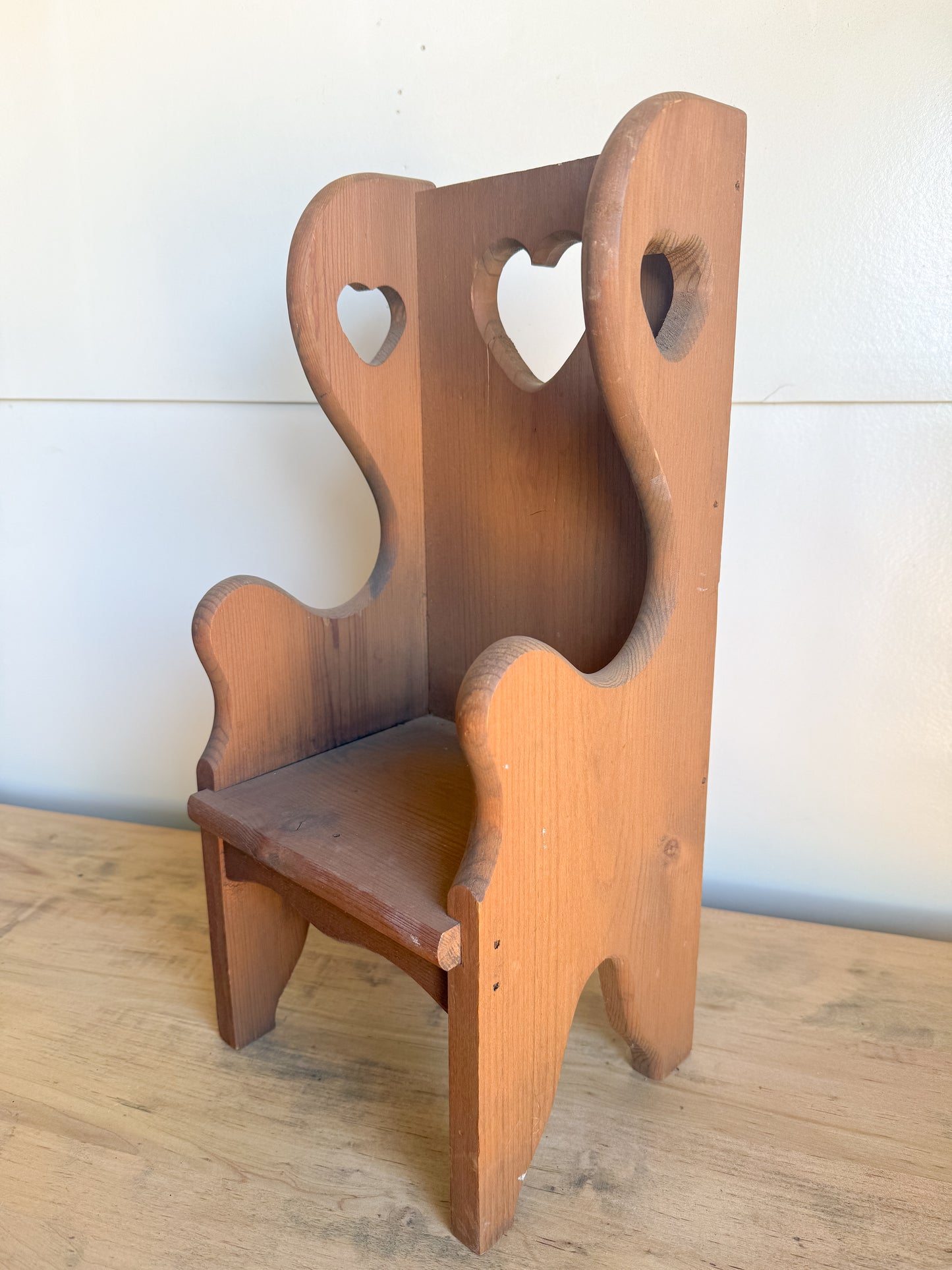 19” Tall Heart Carved Chair