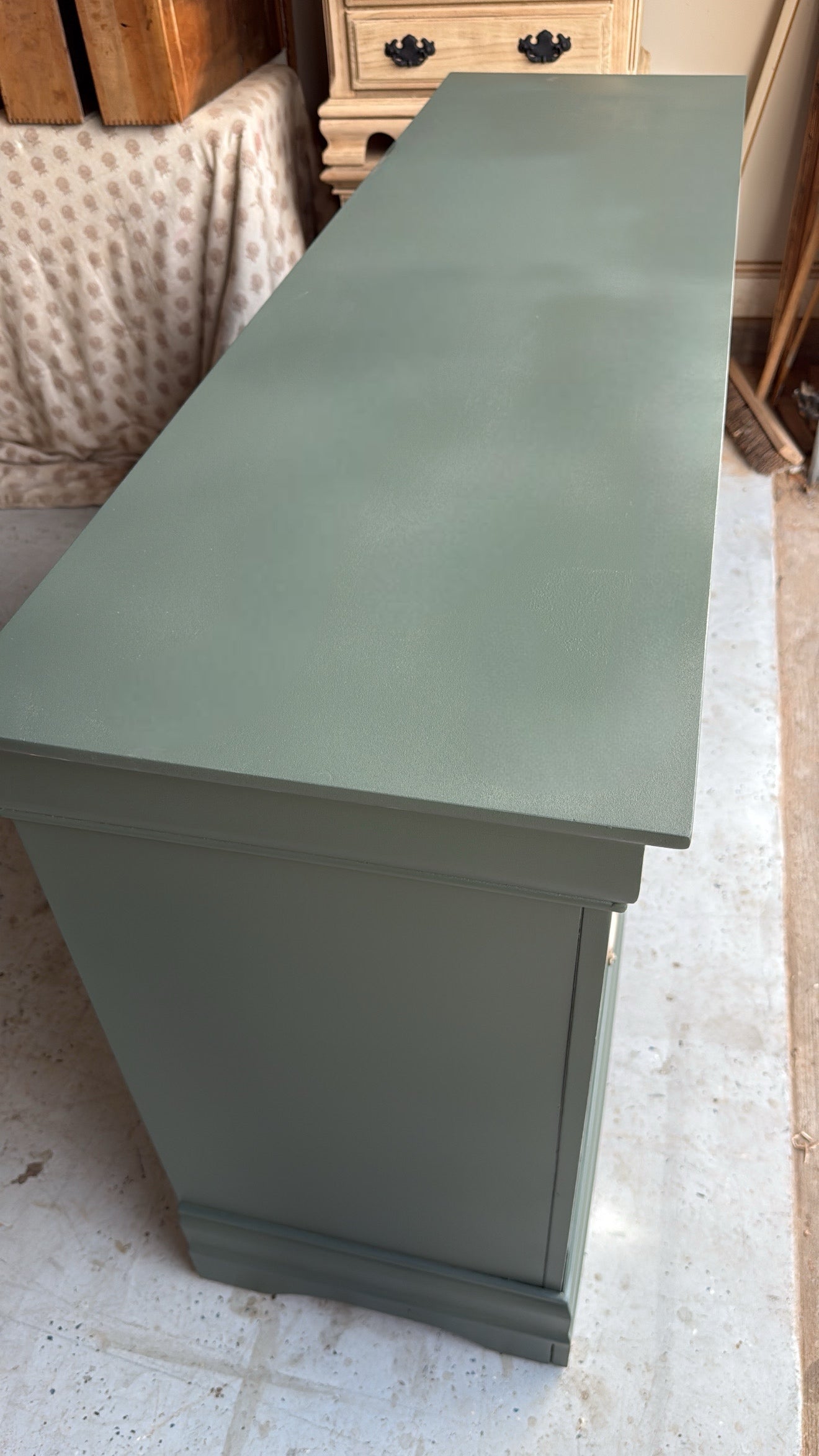 Green 6-Drawer Dresser