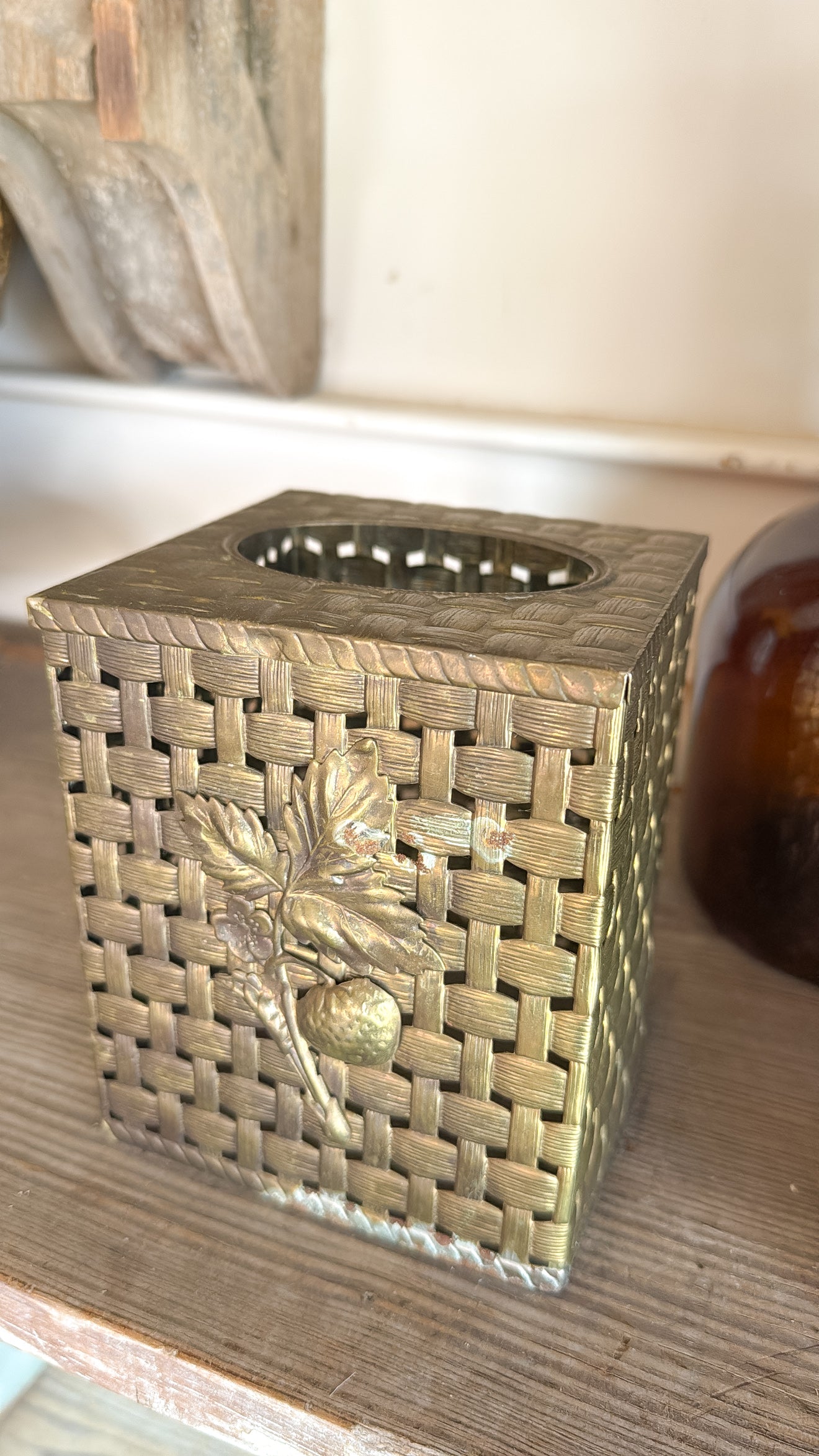 Brass Tissue Holder