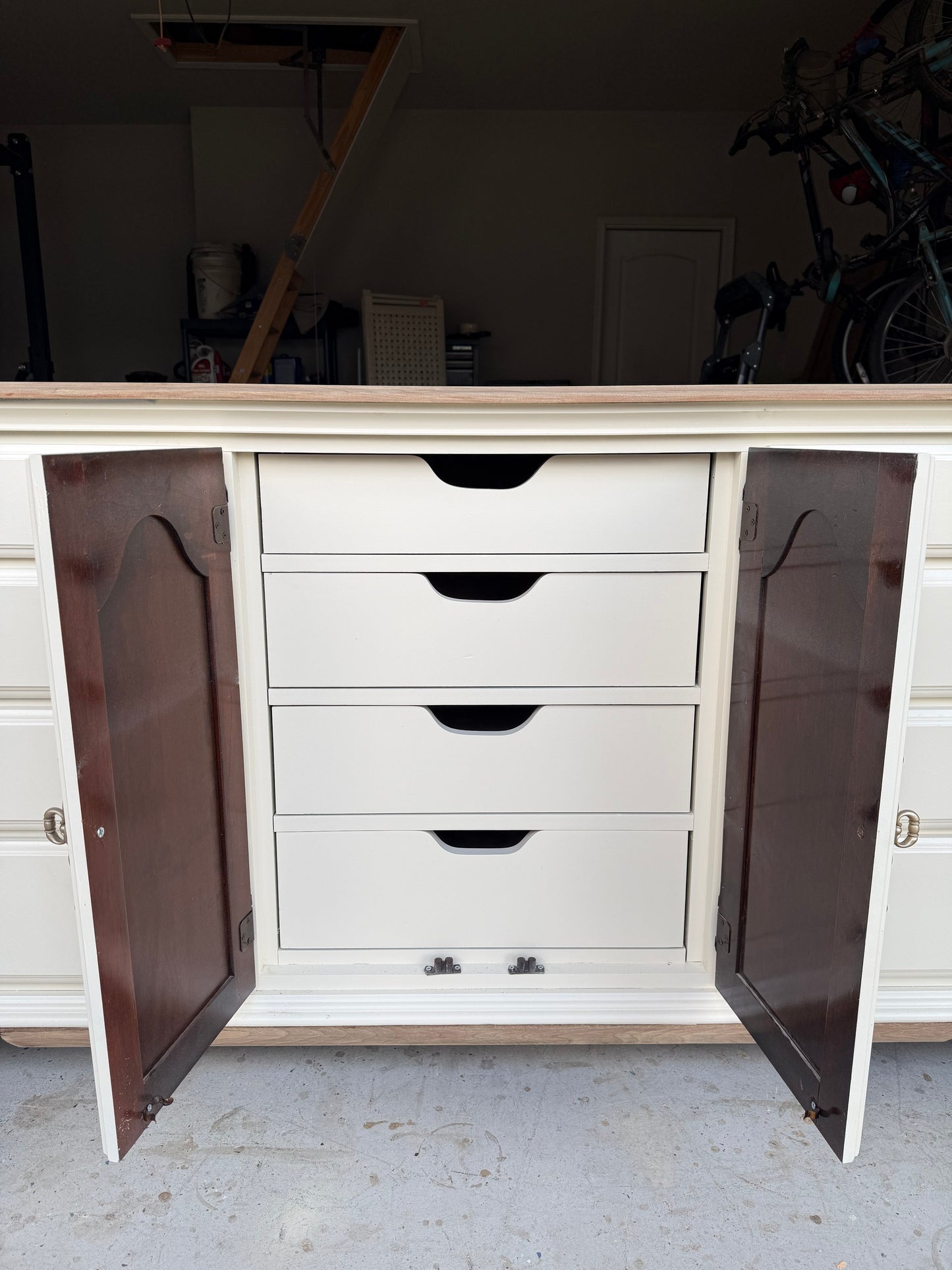 12-Drawer Bleach and White Dresser