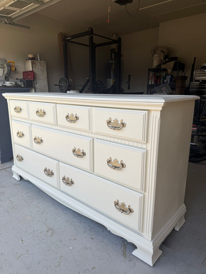 White 7-Drawer Dresser