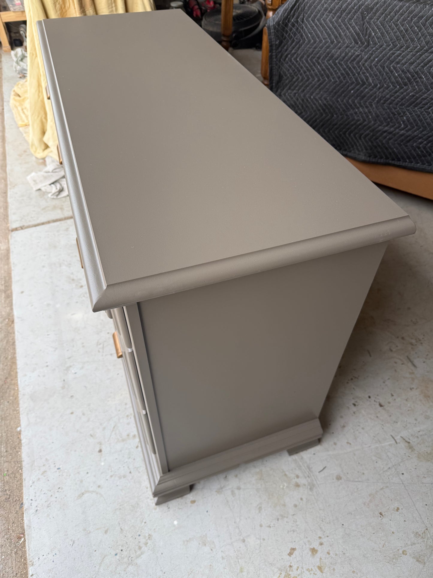7-Drawer Earthy/Brown Dresser