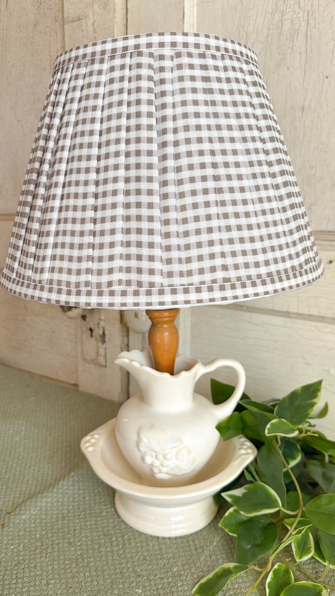 Washbowl & Pitcher Lamp