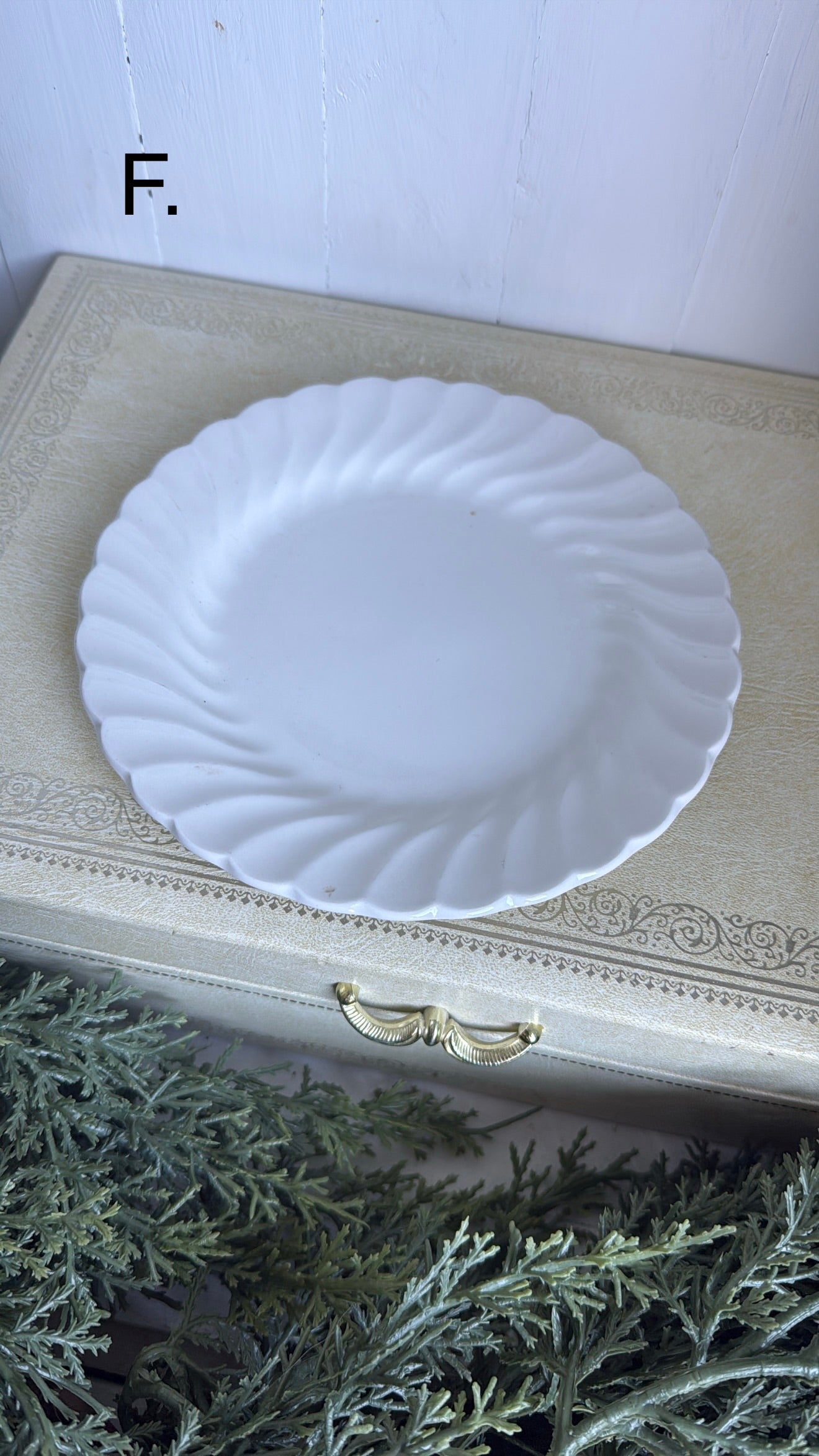 6.25” Ironstone ‘Swirl’ Plate