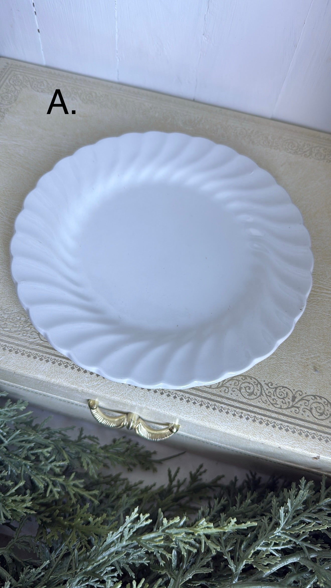 6.25” Ironstone ‘Swirl’ Plate