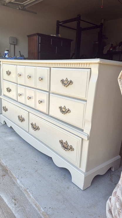 Taupe 8-Drawer Dresser