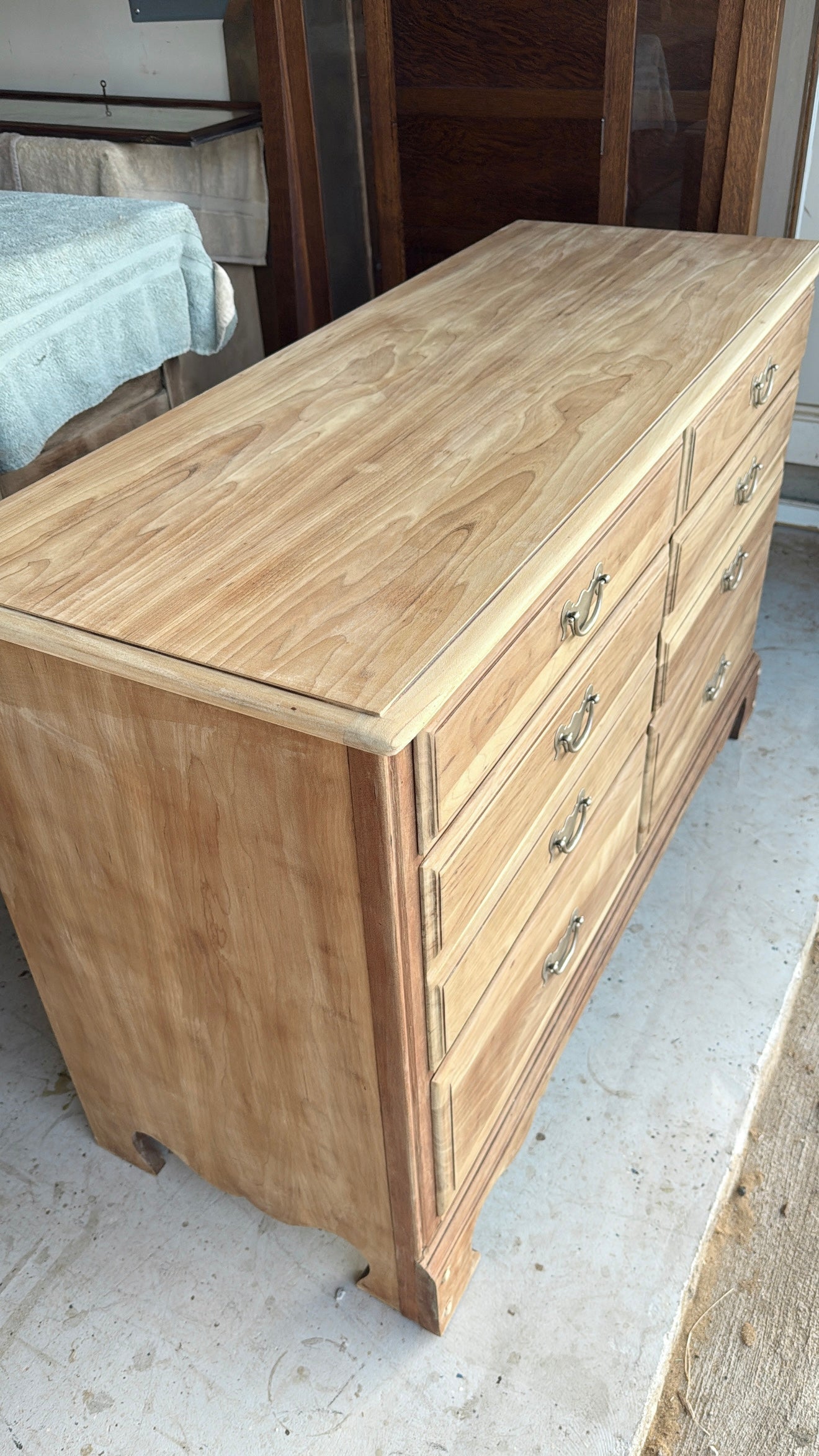 6 -Drawer Bleached Dresser