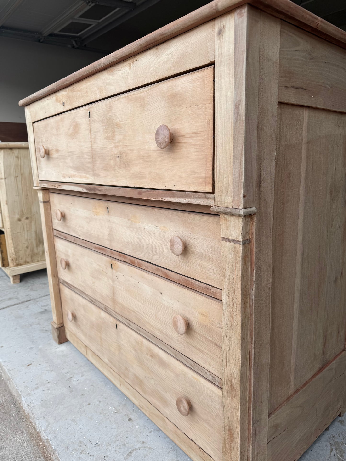 Bleached 4-Drawer Dresser
