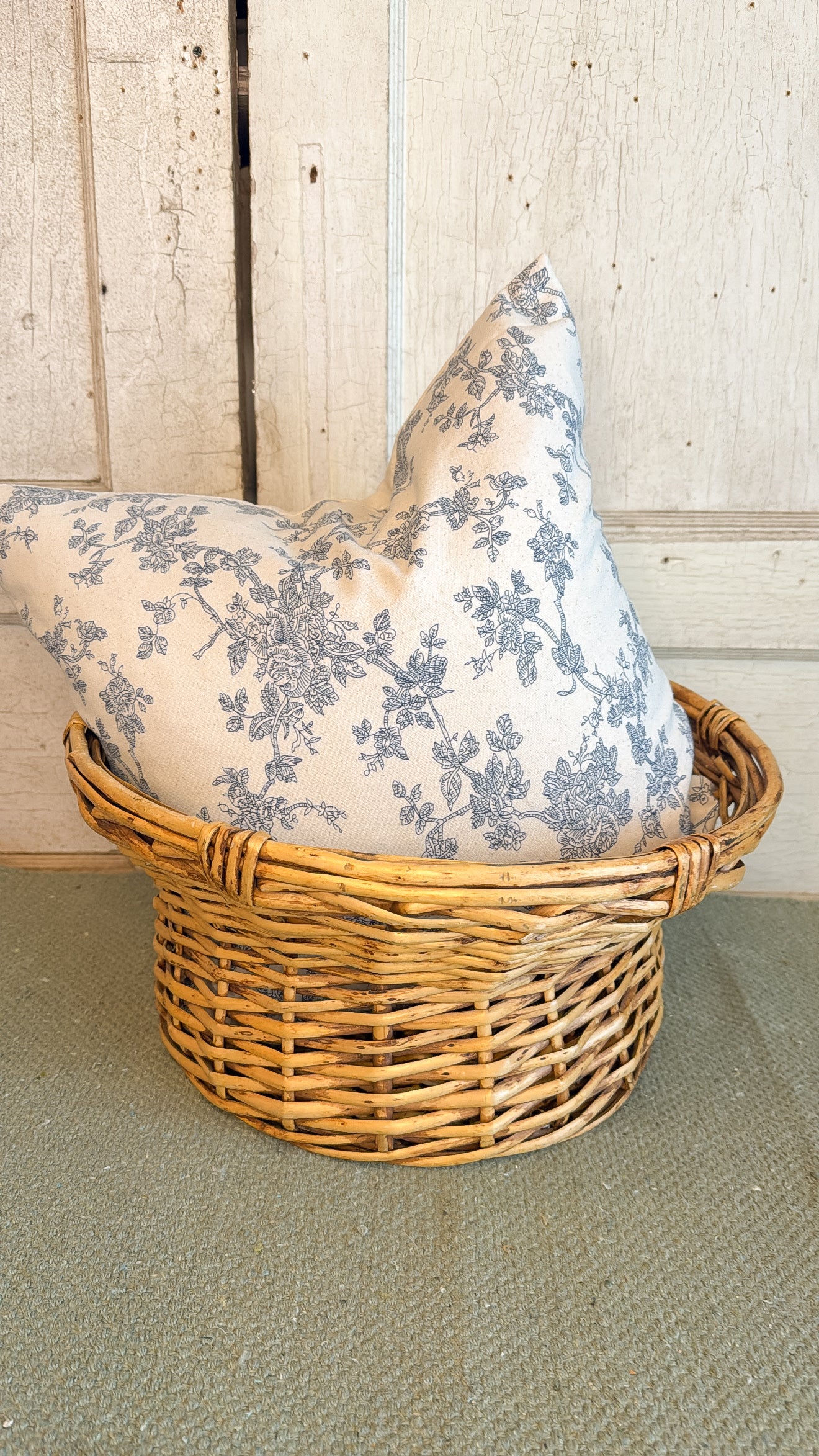 Wicker Round Basket