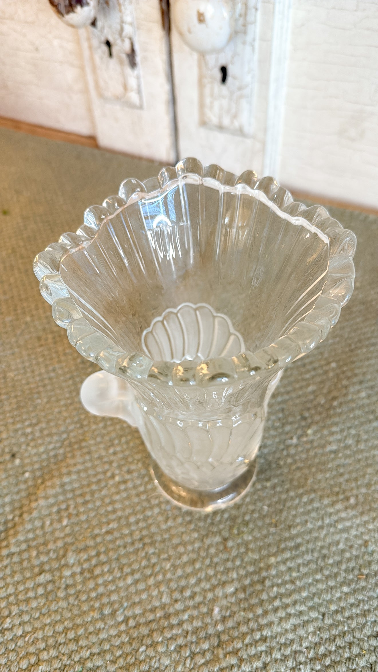 Vintage Mikasa Swan Vase Clear & Frosted