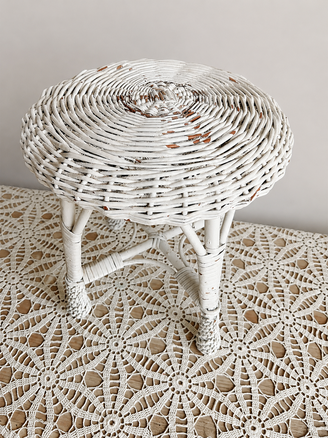 14.5” Tall White Wicker Stool