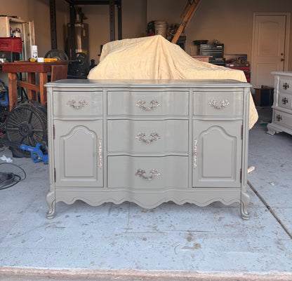 Solid Wood Sage Buffett