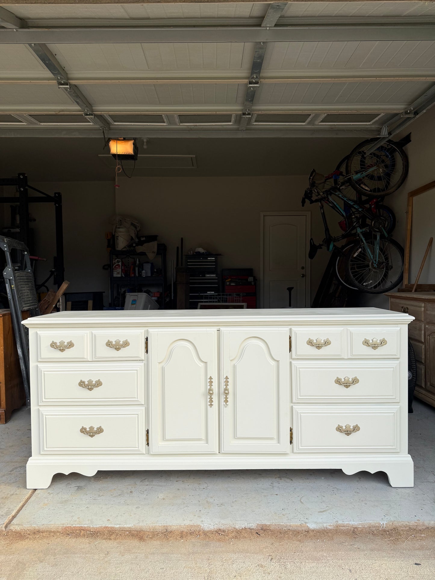 9-Drawer White Dresser