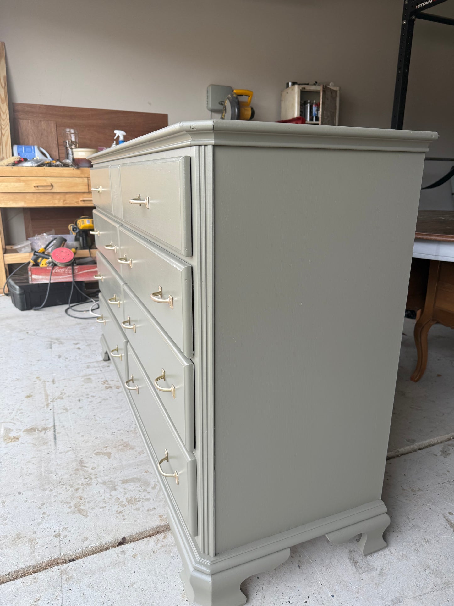 Sage 8-Drawer Dresser