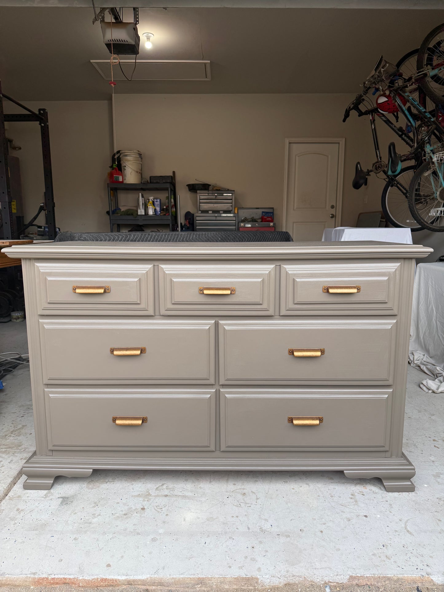 7-Drawer Earthy/Brown Dresser