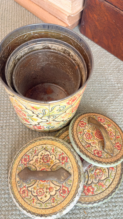 Set of 3 Vintage Nesting Floral Tins