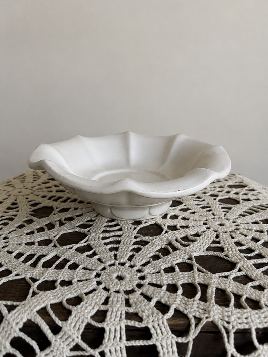 McCoy Flower Shaped Pedestal Bowl