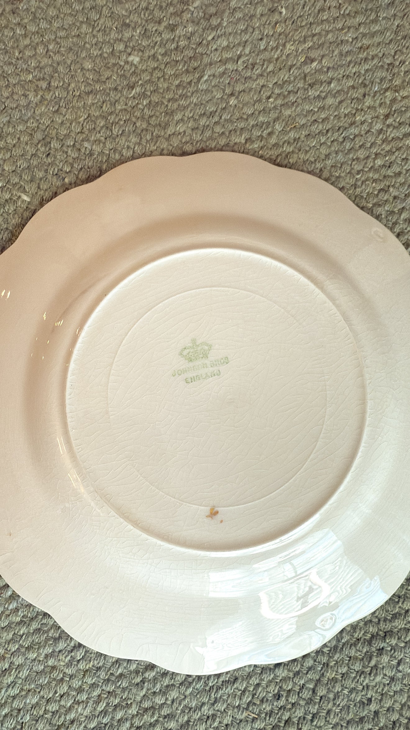 Gold Scalloped Edge Ironstone 9” Plate