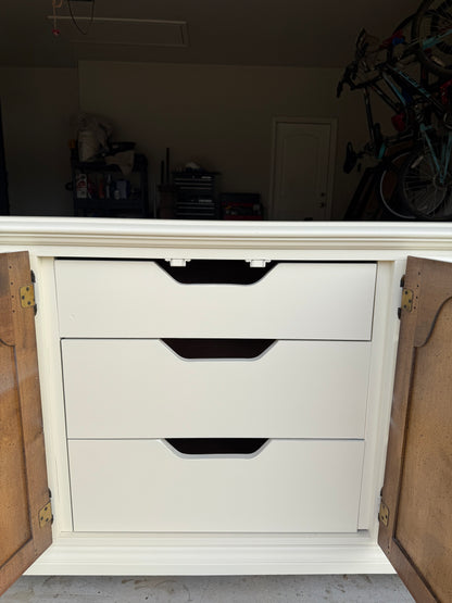 9-Drawer White Dresser