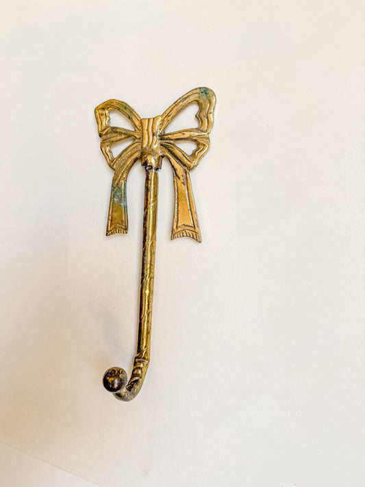 Brass Bow Wall Hanger