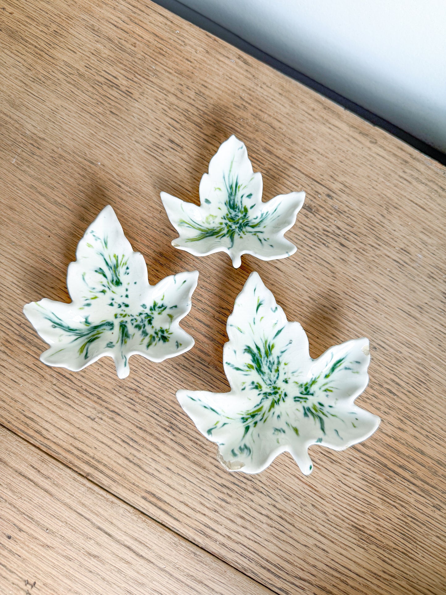 Set of 3 Leaf Shape Tea Bag Plates