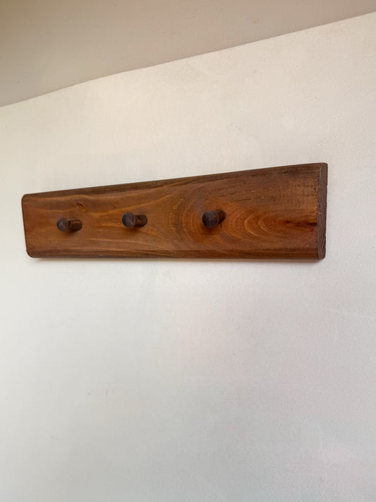 Wooden 3 Peg Wall Hanger