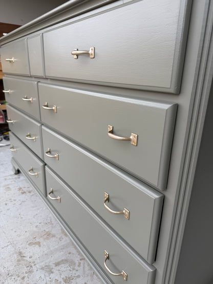 Sage 8-Drawer Dresser