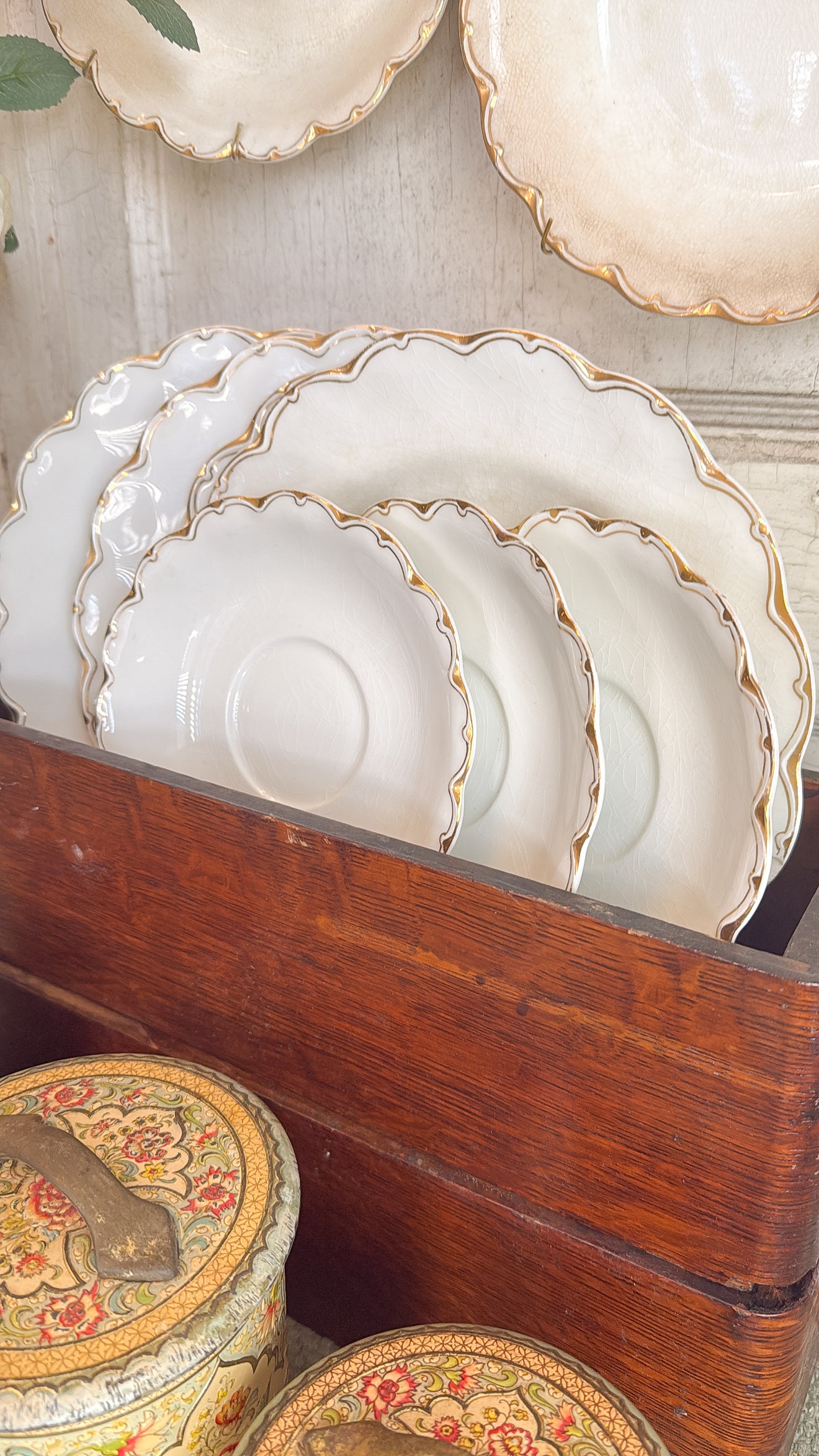 Gold Scalloped Edge Ironstone 6” Plate