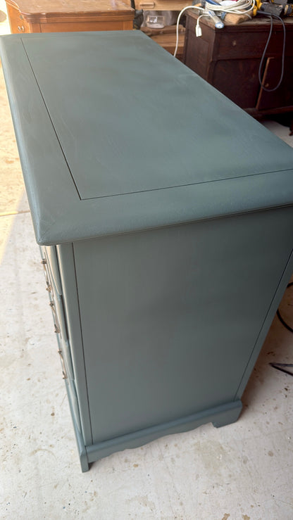 5-Drawer Painted Dresser