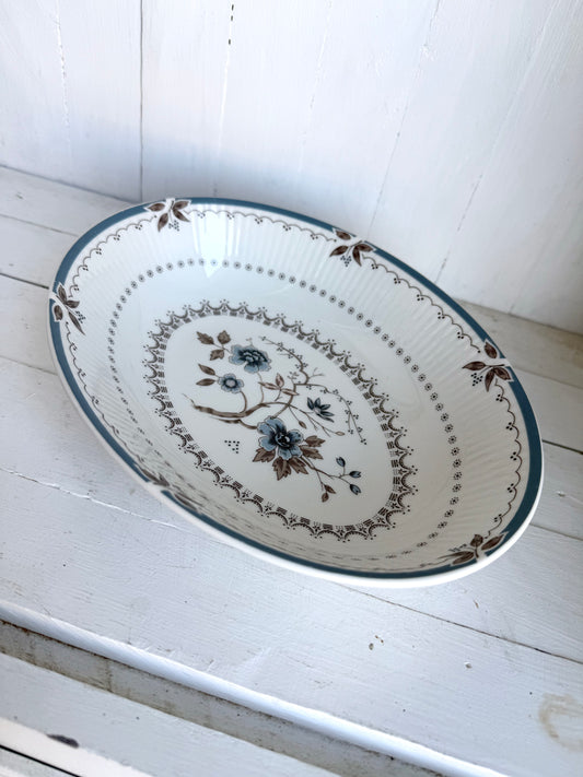 9.25” Oval Bowl