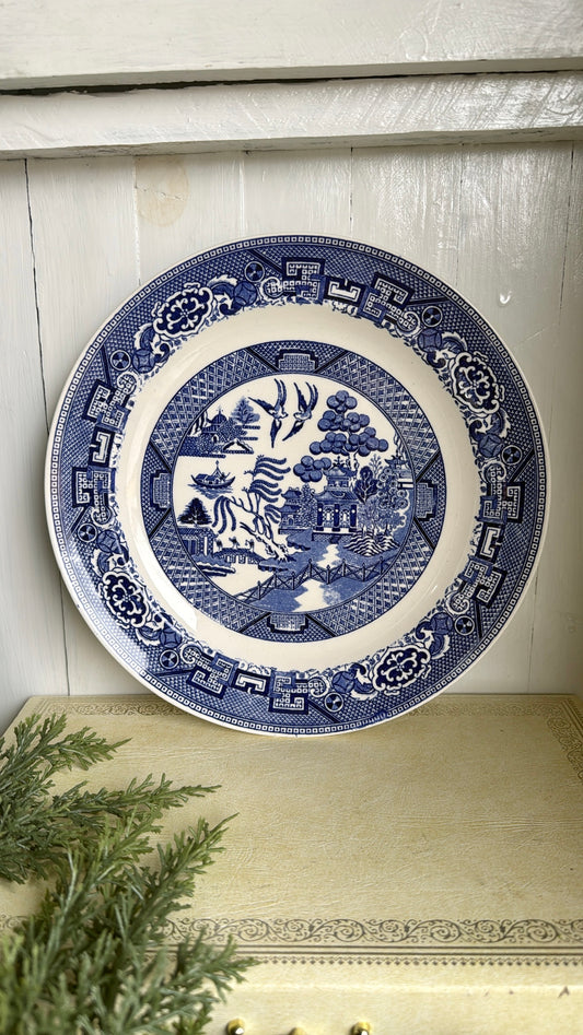 10” Blue Willow Plate