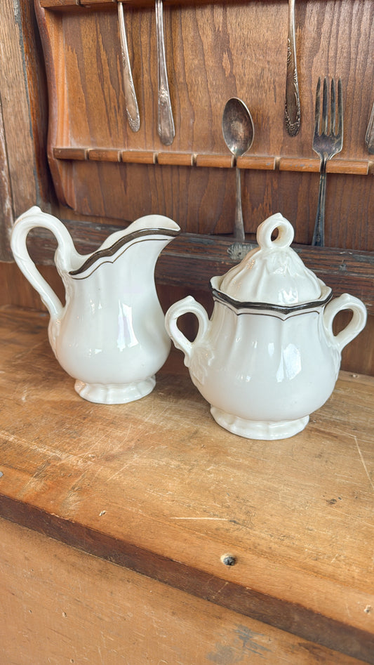 Brown Trim Sugar + Creamer