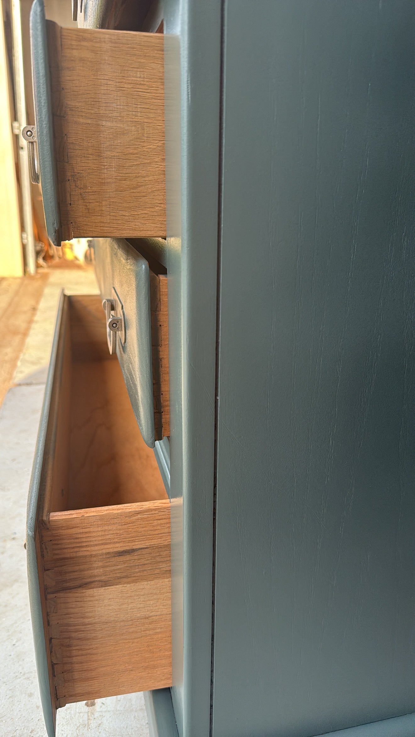 5-Drawer Painted Dresser