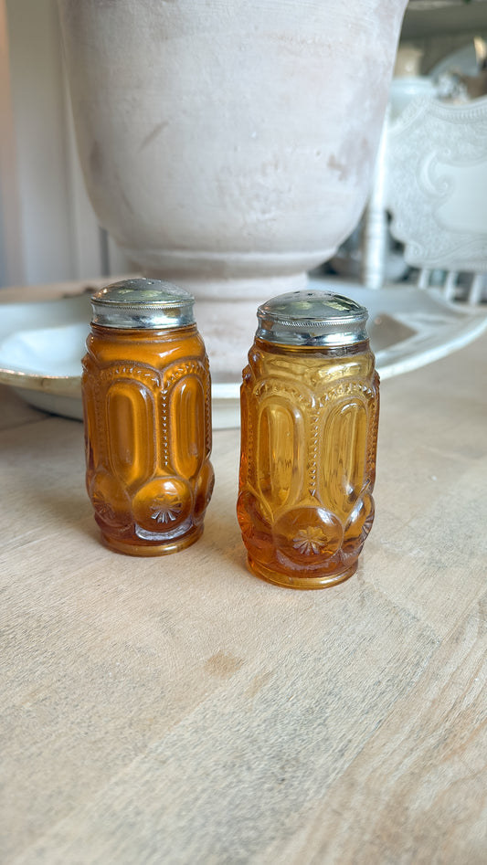 Amber S&P Shakers