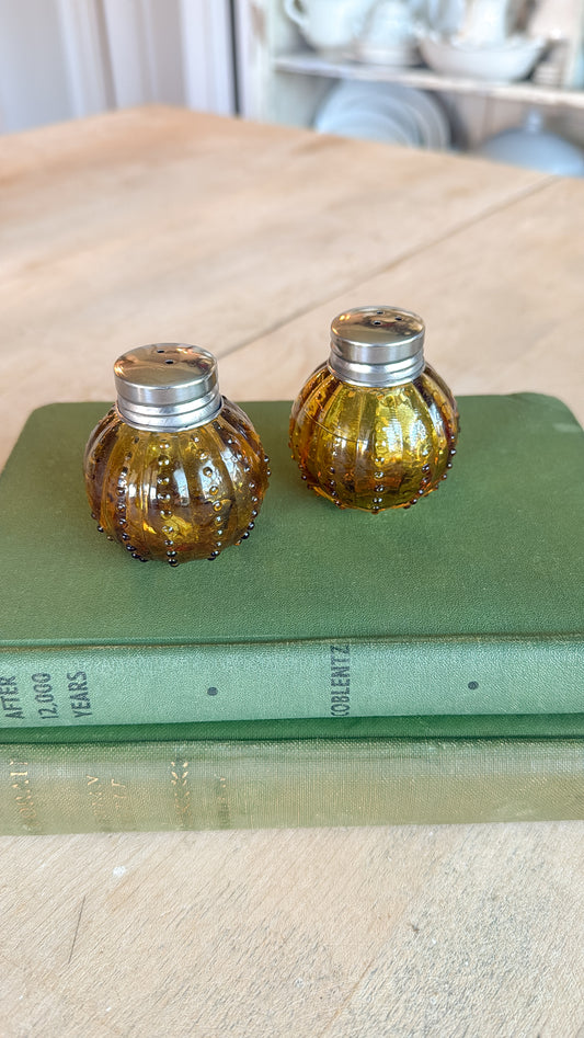 2.5” Tall Amber S&P Shakers