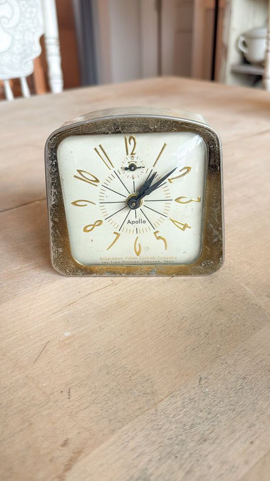4.5” Tall Vintage Apollo Clock
