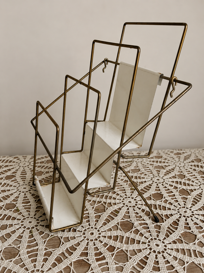 14.5” Tall Vintage Plate/Magazine Holder