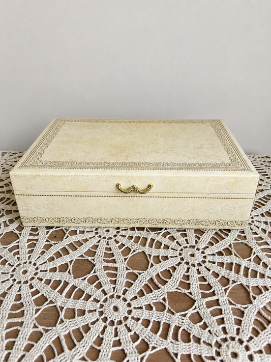 Ivory Jewelry Box Holder