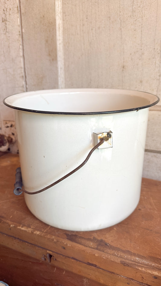 White Enamel Slop Pot