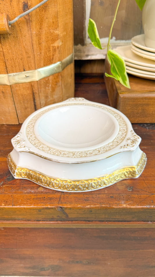 Porcelain Gold Detailed Riser