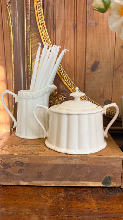 Creamer + Sugar Ornate Detail Set