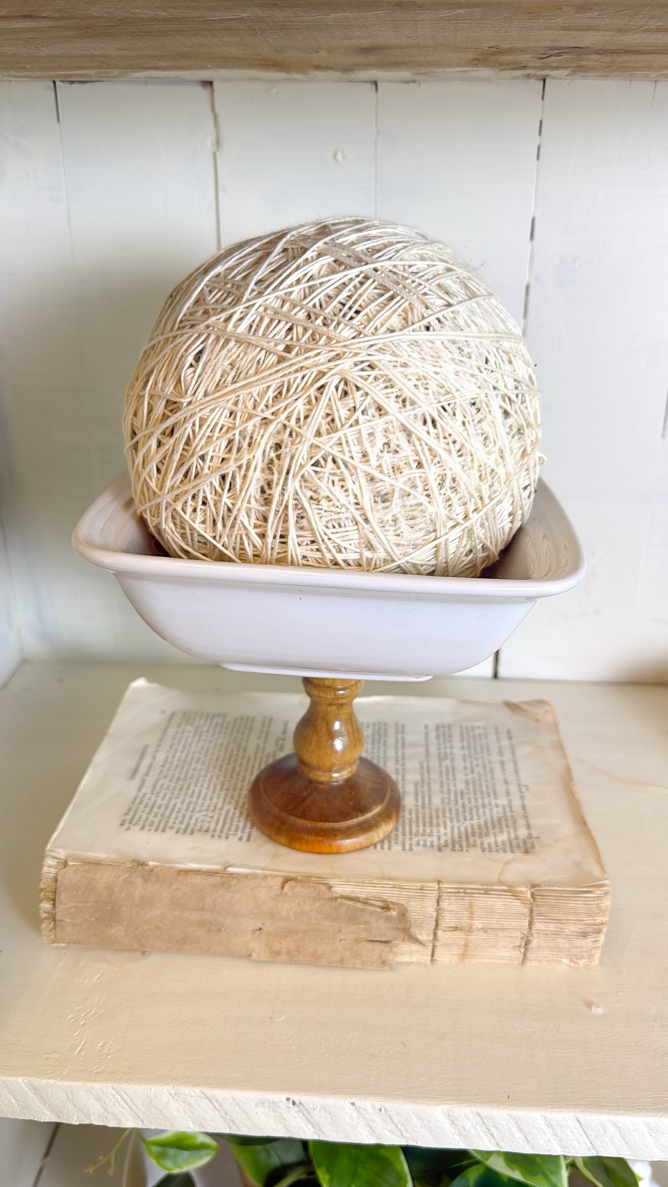Wood Pedestal Dish