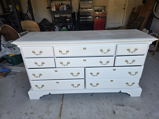 White 10-Drawer Dresser