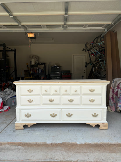 8 Drawer Dresser